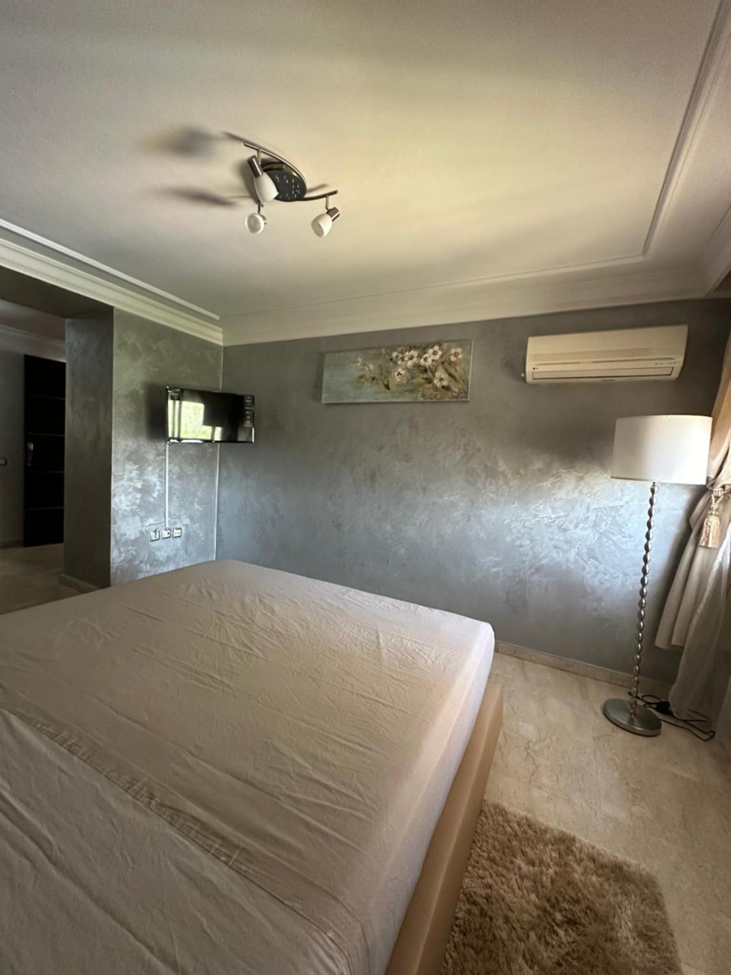 Luxury Duplex For Rent Suites,Terrace,Swimimg Pool Marraquexe Exterior foto